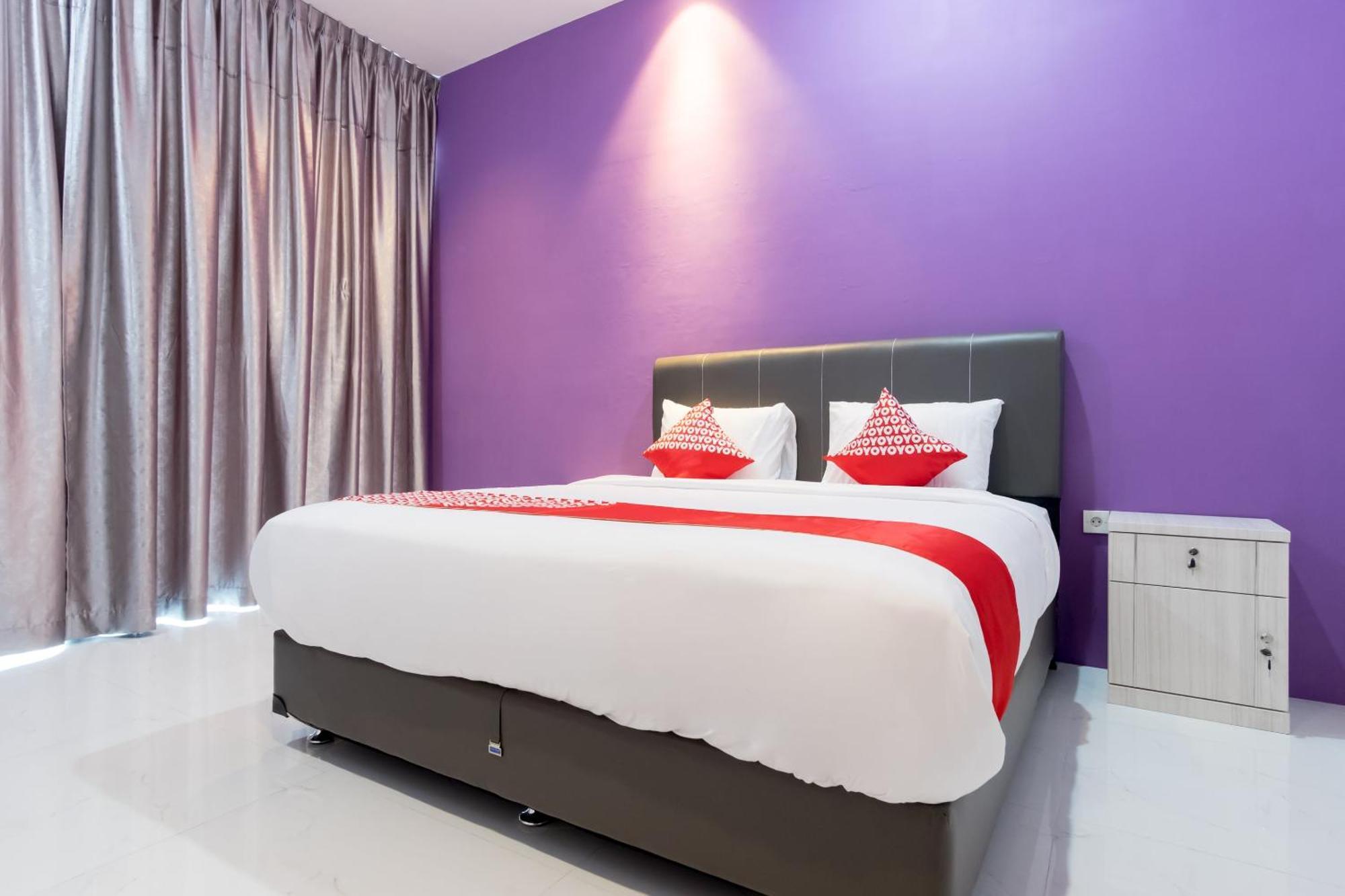 Super Oyo 839 Royal Guest House Medan Luaran gambar